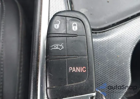 2015 Dodge Challenger R/T Plus z USA, uszkodzony, nr VIN 2C3CDZBT6FH707223